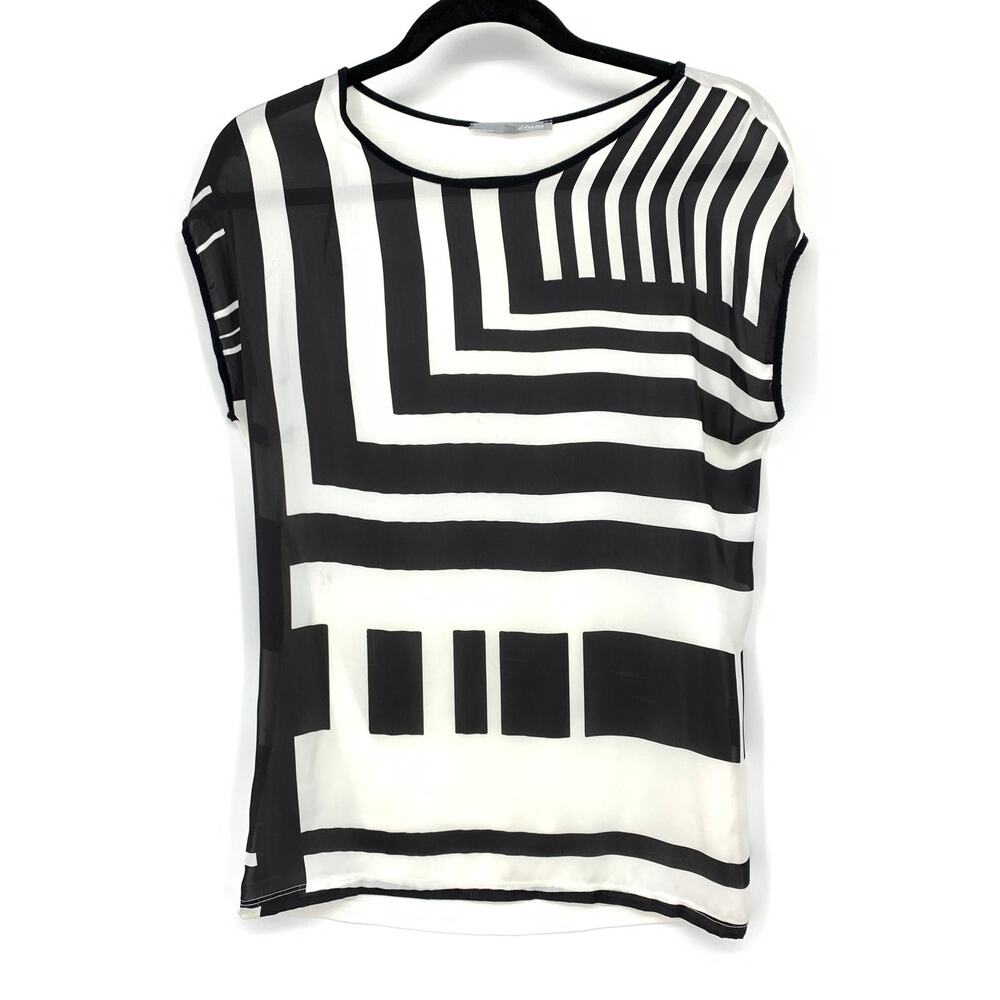 Etam Short Sleeve Blouse Womens Size Small Black White Graphic Design Print
